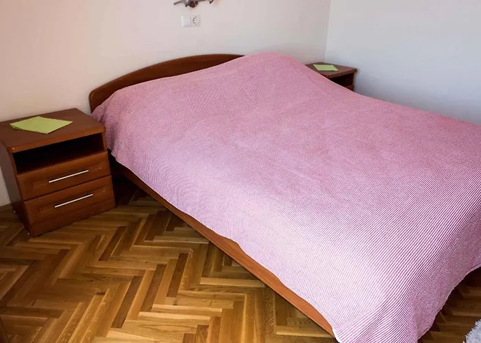 Apartment 23