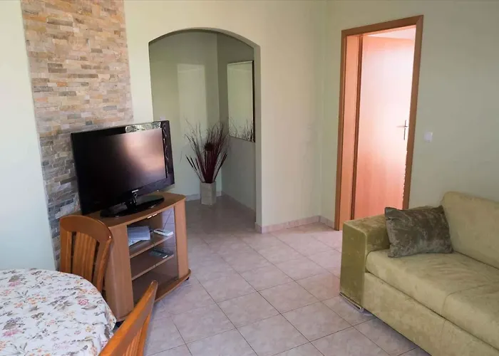 Apartment 23
